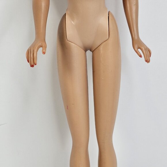 Vintage Brunette Bubble Cut Barbie Doll #850 Mattel 1960s Japan Green Ears Read - Picture 6 of 16